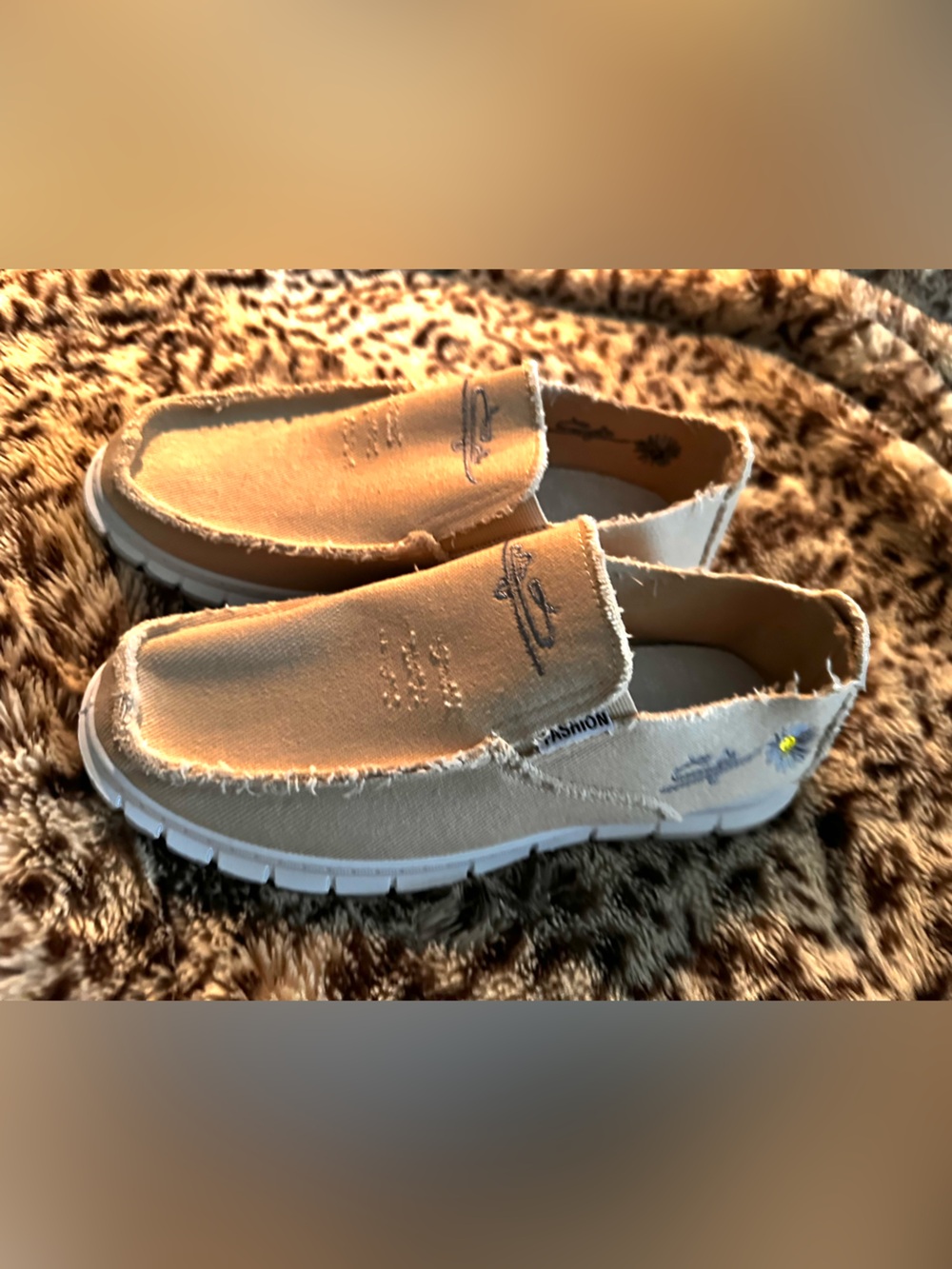 Casual Slip-On women’s Canvas Shoes in Beige